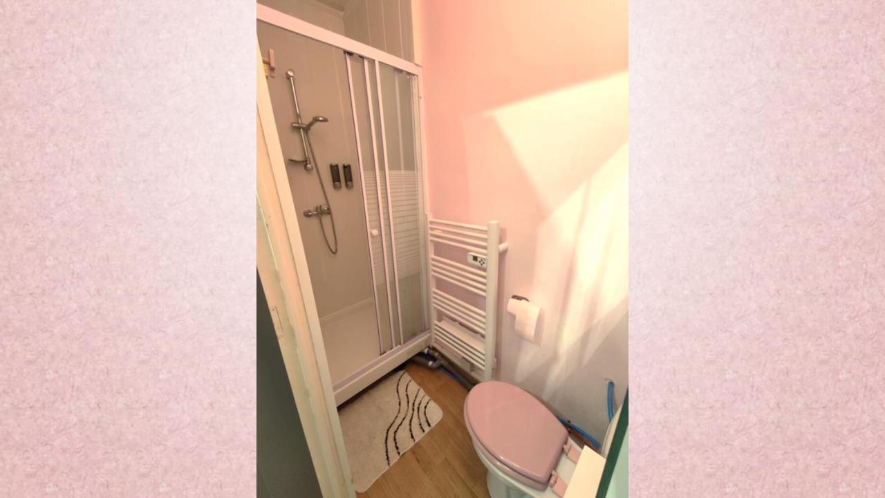 Appartement Cosy Pink Salins Les Bains Esterno foto